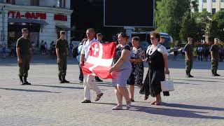 Флешмоб "Єдина родина України"  на Театральному майдані