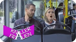 Husten-Attacke im Bus [subtitled] | Knallerfrauen mit Martina Hill