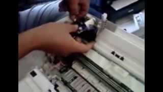 How To  Clearing Paper Jam CANON MG 2470