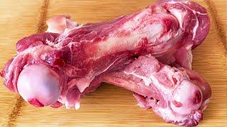 【小穎美食】燉骨頭湯，牢記“兩放兩不放”的訣竅，湯甜肉香不油膩，營養解饞