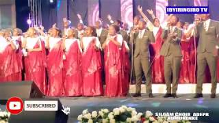 Mana wee! irebere ubuhanga bwagahebuzo korali Siloam yagaragaje mu (  ubuntu Live Concert)