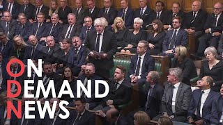 MPs Gather to Pay Tribute to Queen Elizabeth II
