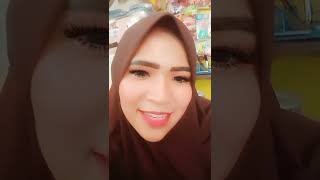 dalam sepiku kaulah candaku