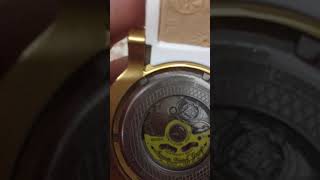 como saber se meu invicta yakuza é original
