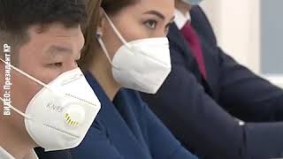 Сооронбай Жээнбеков встретится с волонтерами, чтобы обсудить с ними борьбу коронавирусом в стране