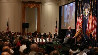 Buzz Aldrin talks "Mission to Mars" at the Nixon Library