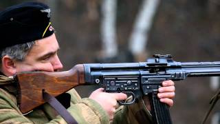 Shooting with MP44/ Stg44
