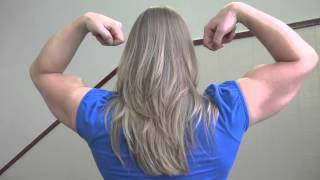 Wendy Lindquist Flexing
