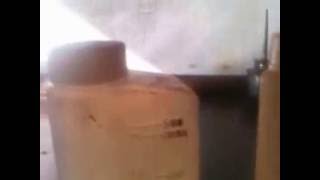 ЕМКОСТИ ДЛЯ СМЕШИВАНИЯ ТОПЛИВА И МАСЛА ДЛЯ ДВУХТАКТНЫХ ДВИГАТЕЛЕЙ