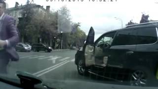 Нарезка: Быдло на дороге / Compilation: Crazy Drivers