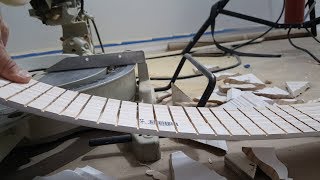 How to bend baseboard molding. Как изогнуть плинтус