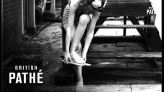Eve In The Swim (1932)