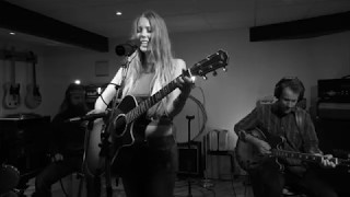 "Every Little Thing" - Carly Pearce // Live Cover by Jayme Lynn Reed