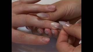 (1) Наращивание ногтей верхними формами Формула Профи акрилом 2007