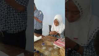 Cara membuat balon lampu dari bahan limbah anorganik
