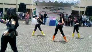 T-LICIOUS DANCER SMA YADIKA 6