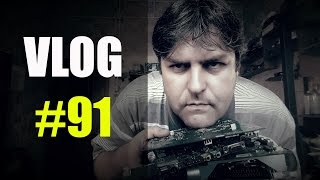 Колонки CROWN и мне нужен аккумулятор для ноутбука.