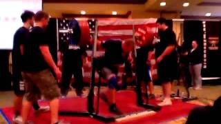 Blaine Sumner - 854 Raw Squat