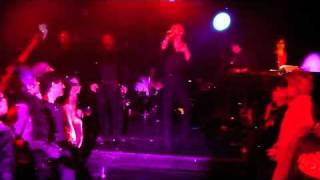 RAW FOOTAGE: Michael T & The Vanities perform David Bowie's