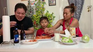 Tom hap nuoc dua an choi ca nha ! Vlog 57 Cuoc song my NINA VLOGS Family