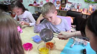 Family English language camp. КАК МЫ ХОДИЛИ МЫЛО ВАРИТЬ