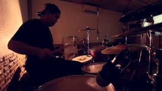 เรือเล็กควรออกจากฝั่ง - Bodyslam (Drumcover)
