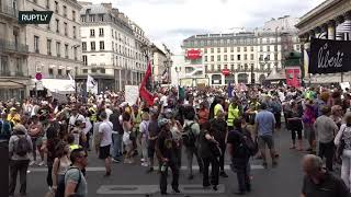 LIVE: Protests against health pass continue in Paris