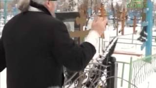 Субботник на кладбище села Пичпанда