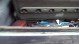 Chrysler voyager 3.Меняем стекло крышки багажника