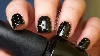 Tutorial Manicure con Borchie