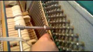 Loose pins (piano) Tightening without corrugated cardboard shim.Укрепление строя пианино