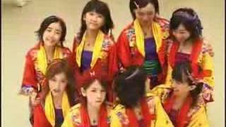 Pretty asian girls.