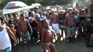 Suenan los tambores la guaira los coco