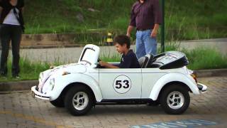Uma volta no mini Fusca