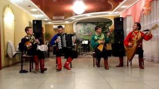 Мировые хиты на балалайках. We will rock you!!!