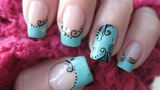 Nail art: Nostalgic decorations on turquoise