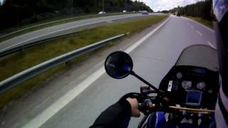 Rekka-auto törmäsi Hervannan valtaväylän siltapilariin Valtatie 9llä.  19.7.2010