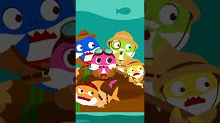 Baby Shark's Jungle Adventure | #Shorts | Baby Shark Remix 