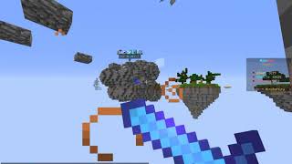 Играю на Sky PvP и помагаю друзьям