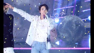 벌써 봄이다... 소우주(Mikrokosmos) 방탄소년단 진 석진 직캠 BTS Jin focus fancam