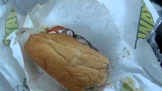 Testissä kinkkusubi (Subway)