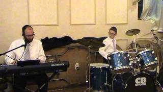 Drumming To Usid