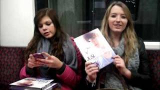 US MEETING JUSTIN BIEBER AT LONDON BOOK SIGNING 05/12/10