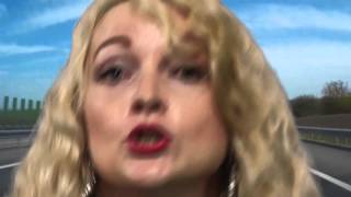 Раскрути себя сам 2015. "Блондинка за рулем". Ирина Анненко.  jmjtv.ru