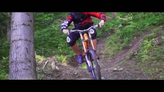 Gravity Revolt - Downhill Team