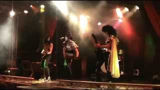 kiss 2008