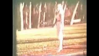 Amputee Woman Rose 3 SAK 5