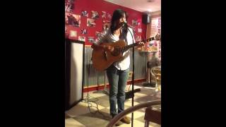 Lee Grane sings "Melt With You" at Chihuahua