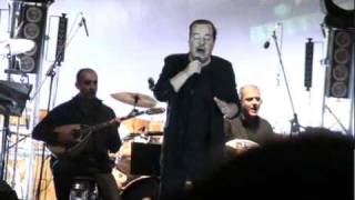 GIANNIS PARIOS - SYNAVLIA STIN KYPRO - APONI KARDIA-SAN TRELO FORTIGO- DEN TH KSANA AGAPISW- SARAKI