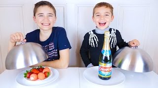 REAL FOOD VS GUMMY FOOD CHALLENGE - Vraie Nourriture ou Bonbons ?